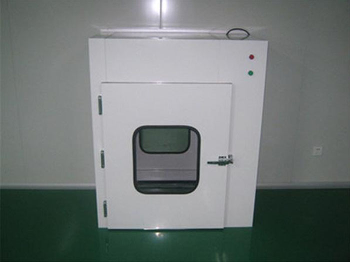 落地式傳遞窗在物料進出潔凈區，必須嚴格與人流通道分開，由生產車間物料專用通道進出。